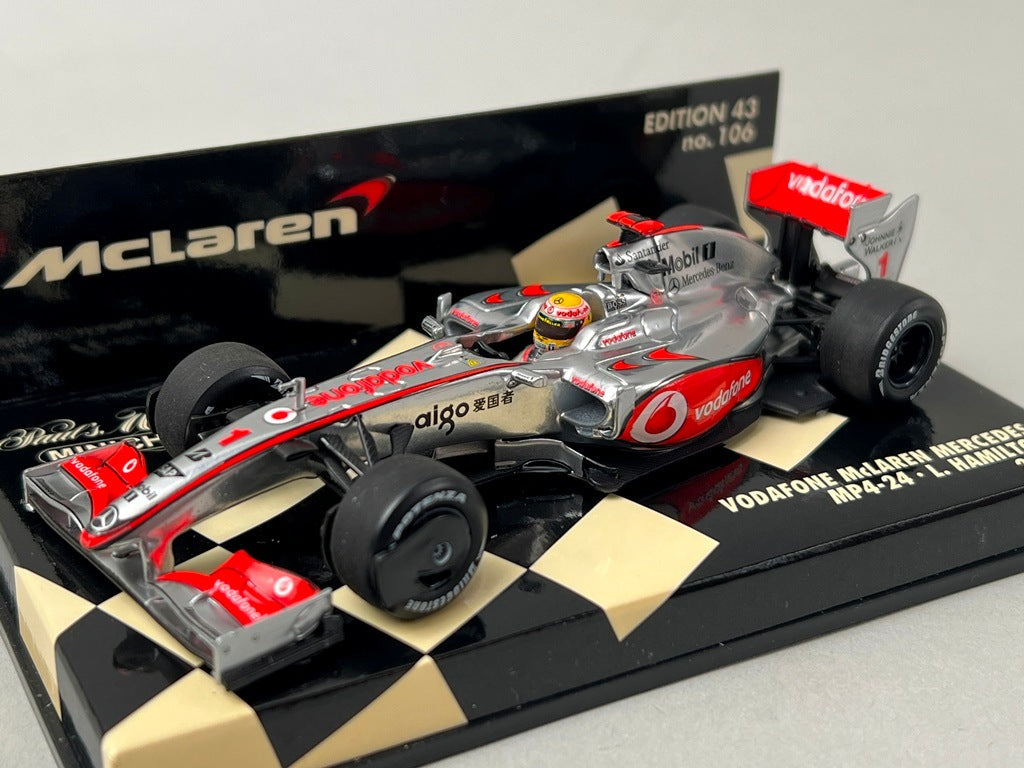 1:43 MINICHAMPS 530094301 Vodafone McLaren MP4-24 2009 #1 L. Hamilton model car