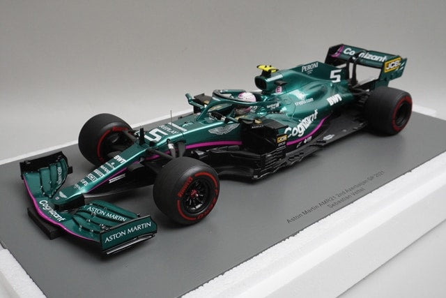 1:18 Spark 18S598 Aston Martin AMR21 Azerbaijan GP 2nd 2021 #5 S.Vettel model car