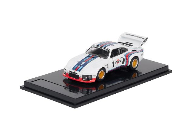 [ Pre-order ] SC art 1:64 Porsche 935 Martini White #1