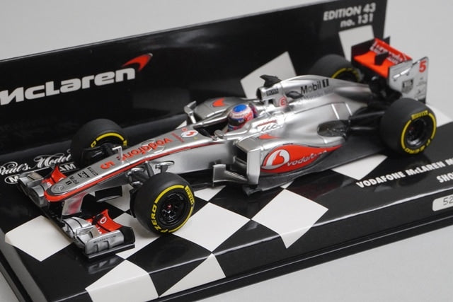 1:43 MINICHAMPS 530134375 Vodafone McLaren Mercedes Show Car 2013 #5 J.Button model car