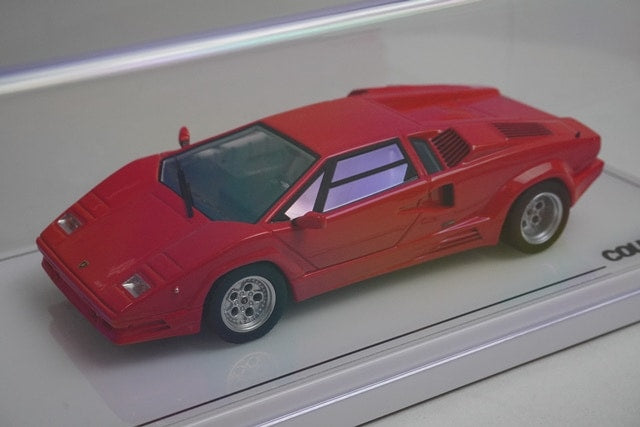 1:43 TSM Model TSM430658 Lamborghini Countach 25th Anniversary Rosso model car