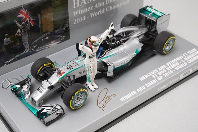 1:43 MINICHAMPS 410140644 Mercedes AMG Petronas F1 Team W05 Hybrid Abu Dhabi GP 2014 #44 L. Hamilton model car