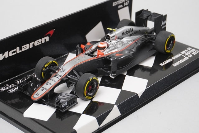 1:43 MINICHAMPS 530154322 McLaren Honda MP4-30 2015 #22 model car