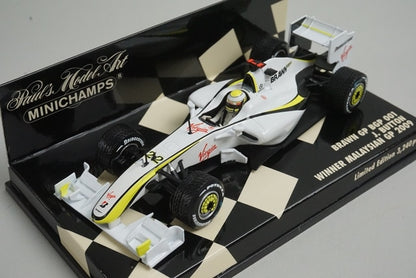 1:43 MINICHAMPS 400090222 Brown GP Malaysian GP 2009 #22 model car