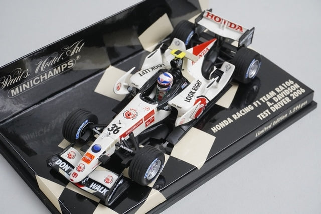 1:43 MINICHAMPS 400060036 Honda Racing F1 Team RA106 2006 #36 model car