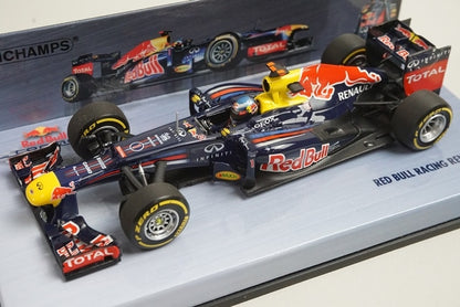 1:43 MINICHAMPS 410120001 Red Bull Racing Renault RB8 2012 #1 model car