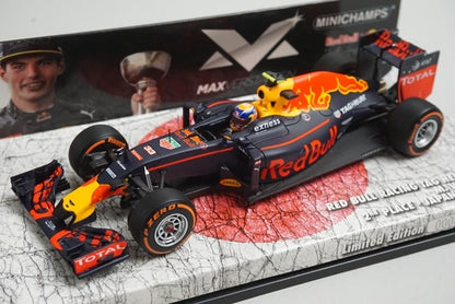 1:43 MINICHAMPS 447161133 Red Bull Racing TAG Heuer RB12 Japanese GP 2016 #33 model car