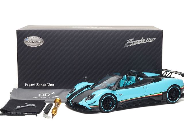 [ Pre-order ] 850630001 BBR 1:18 Pagani Zonda Uno coupe diecast full open Torches and carbon - BASIC PACK