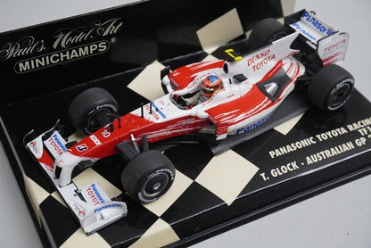 1:43 MINICHAMPS 400090010 Panasonic Toyota Racing Australian GP 2009 #10 model car