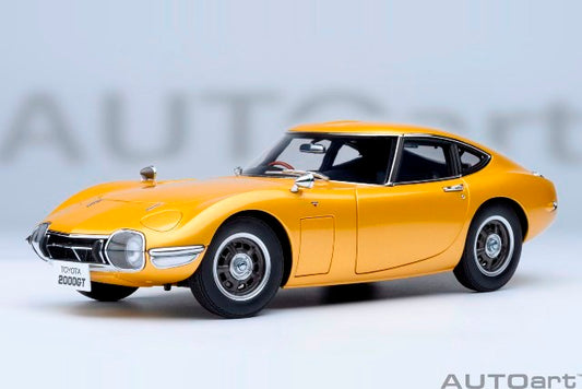 79549 AUTOart 1:18 Toyota 2000GT 1967 Gold model car
