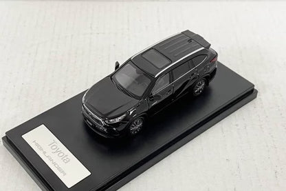 LCD64019-BL LCD 1:64 Toyota Highlander, Black