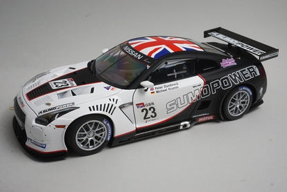 1:18 AUTOart 81078 Nissan GT-R FIA GT1 SUMO POWER GT World Championship 2010 #23 M.Krumm / P.Dumbreck