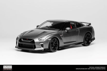 M83507 MOTORHELIX 1:18 Nissan GT-R (R35) Track Edition Engineered By NISMO 2020 Dark Metal Grey