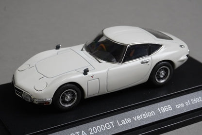 1:43 EBBRO 43500 Toyota 2000GT Late Model 1968 model car