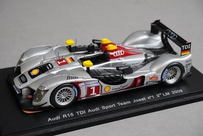 1:43 SPARK S0687 Audi R15 TDI Sports Team Joest Le Mans 3rd 2009 #1 model car