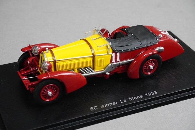 1:43 SPARK 43LM33 Alfa Romeo 8C Le Mans 1933 #11 model car