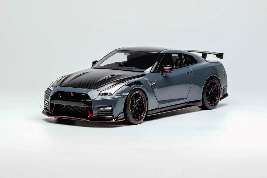 [ Pre-order ] M83530 Motor Helix 1:18 Scale Nissan GT-R NISMO (R35) Special Edition 2022 NISMO Stealth Gray