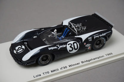 1:43 SPARK S1147 Lola T70 MK2 Bridgehampton 1966 #30 model car