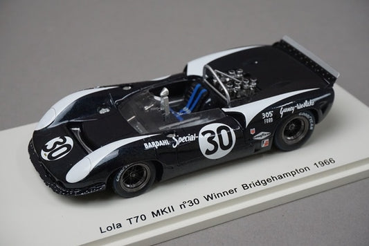 1:43 SPARK S1147 Lola T70 MK2 Bridgehampton 1966 #30 model car