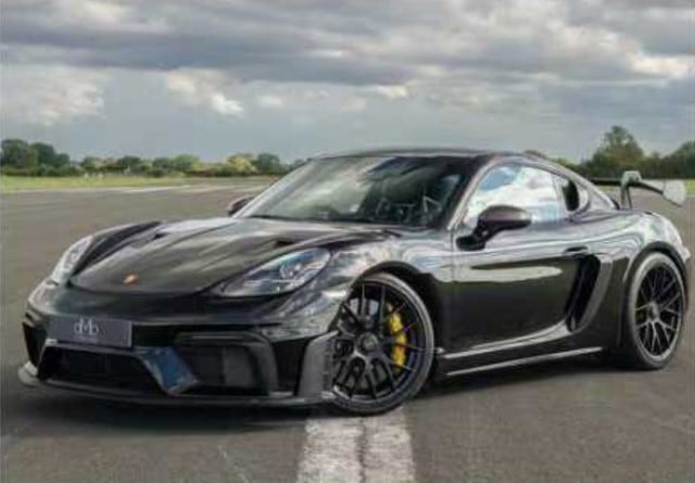 [ Pre-order ] Flame Model 1:64 Porsche Cayman 718 GT4 RS Black