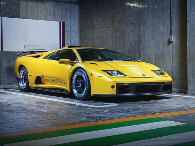 [ Pre-order ] Stance Hunters SH x Classic Lover 1:64 Lamborghini Diablo GTR Giallo Corona