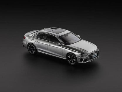 [ Pre-order ] VAV 1:64 Audi A4L Blister Pack Silver