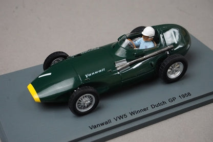1:43 SPARK S4870 Vanwall VW5 Dutch Grand Prix Winner 1958 #1 S. Moss model car