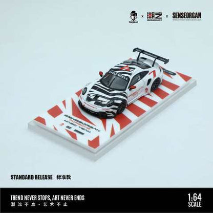 [ Pre-order ] MD647311 ModernArt x SSOG globe x Shepwell 1:64 Porsche 911 GT3 Cup (992) Black-White #7
