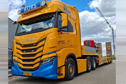 [ Pre-order ] 01-5053 WSI 1:50 Kors Hoogwerksystemen IVECO S-WAY AS HIGH MY2024 6X2 TWIN STEER SEMI LOW LOADER WITH RAMPS 3 AXLE