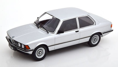 [ Pre-order ] KKDC180653 KK scale 1:18 BMW 323i E21 1978 Silver