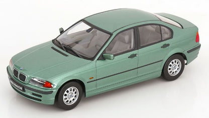 [ Pre-order ] KKDC181436 KK scale 1:18 BMW 3er E46 Sedan 1999 Green Metallic
