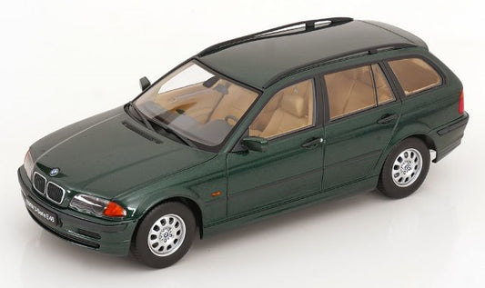 [ Pre-order ] KKDC181466 KK scale 1:18 BMW 3er E46 Touring 1999 Green Metallic