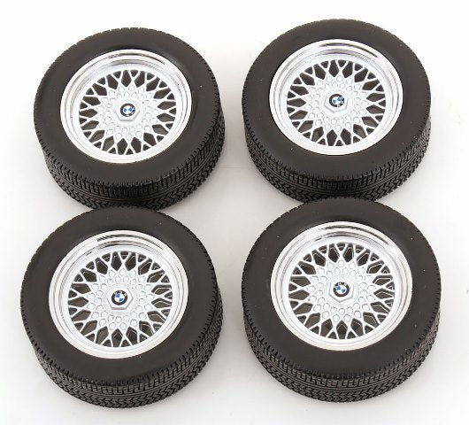 [ Pre-order ] KKDCACC053 KK scale 1:12 BMW M635 CSI tire set with rims