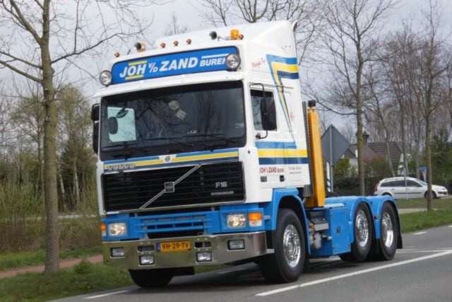 [ Pre-order ] 01-4846 WSI 1:50 Joh v/d Zand VOLVO F16 GLOBETROTTER 6X2 TWIN STEER