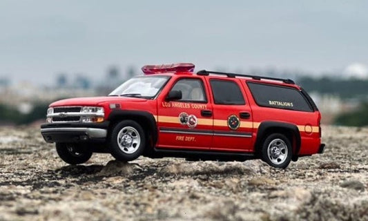 [ Pre-order ] MK Miniatures 1:64 2003 Chevrolet Suburban GMT800 Los Angeles Fire Truck, Exclusive to the Hangzhou International Model Show in China