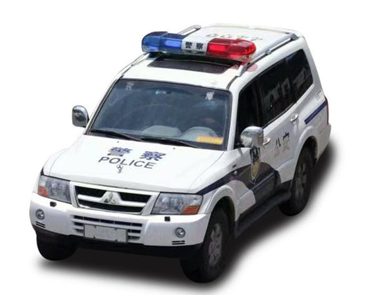 [ Pre-order ] 5835 SunStar 1:18 Mitsubishi Pajero V73 China Police