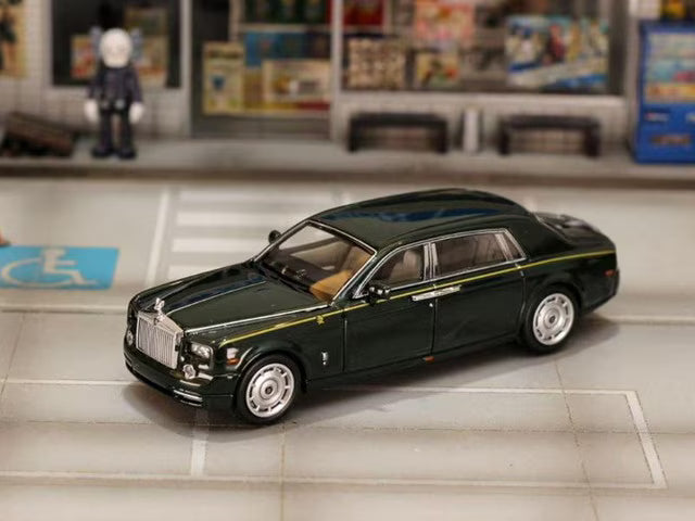 [ Pre-order ] SW Street Weapon 1:64 Rolls-Royce Phantom VII Peninsula Hotel Custom Green