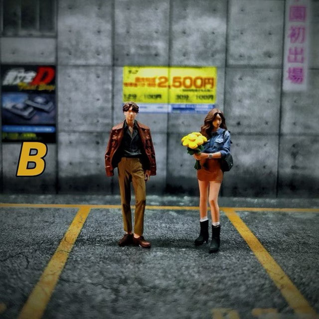 [ Pre-order ] WT2025121119-B WT Minifactory 1:64 Couple Giving Flowers Duo Figures, Set of 2, Yellow, with a Bouquet of Flowers