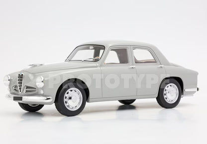 [ Pre-order ] RGM18003A BBR 1:18 Alfa Romeo 1900 by RGM design Grigio Alba *No case