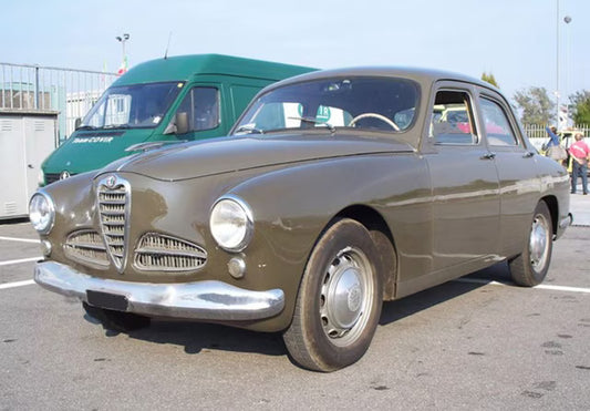 [ Pre-order ] RGM18003C BBR 1:18 Alfa Romeo 1900 by RGM design Verde Oliva (No case)