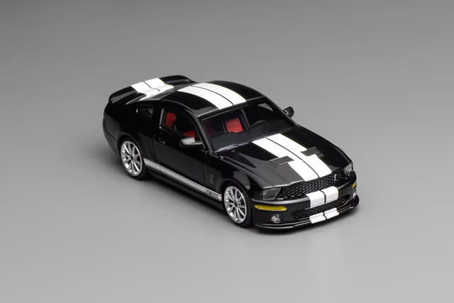 [ Pre-order ] GL-1251006B MOTORHELIX 1:64 Ford Mustang Shelby GT500 Super Snake 2007 Ebony Black Matte Black Single Stripe