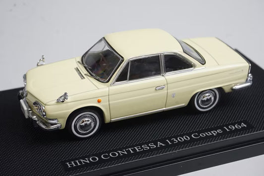 1:43 EBBRO 43650 Hino Contessa 1300 Coupe 1964 White