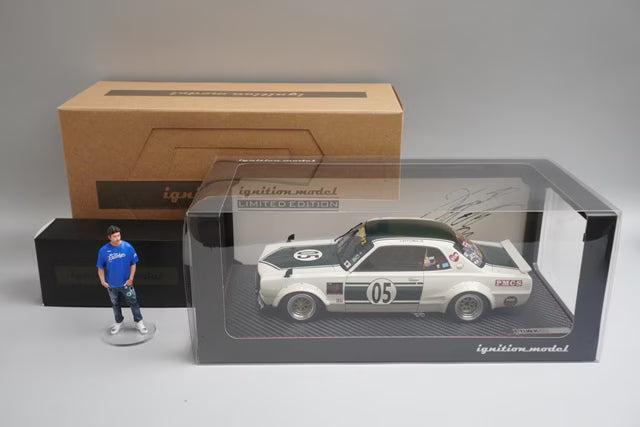 1:18 ignition model IG2647 LB-WORKS Charaska 2-Door White/Green with Yuma Kato Figure