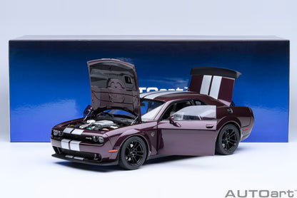 [ Pre-order ] 71762 AUTOart 1:18 Dodge Challenger SRT Jailbreak 2022 (Metallic Purple with Silver Stripes <Hellraisin>)