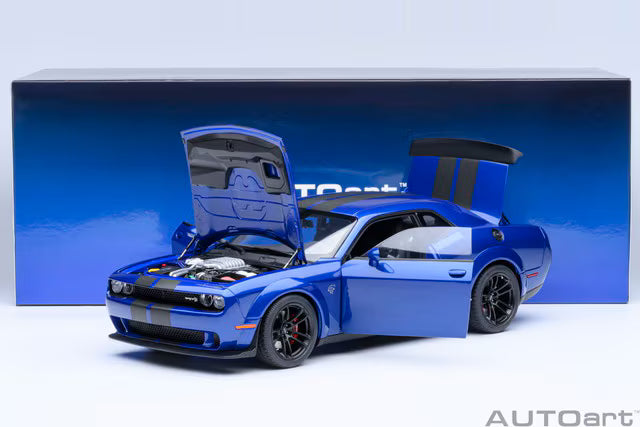 [ Pre-order ] 71763 AUTOart 1:18 Dodge Challenger SRT Jailbreak 2022 (Metallic Blue with Carbon Black Stripes <INDIGO BLUE>)