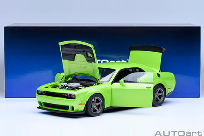 [ Pre-order ] 71769 AUTOart 1:18 Dodge Challenger SRT Super Stock 2023 (Metallic Lime Green <SUBLIME>)