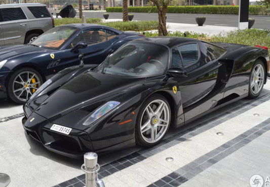 [ Pre-order ] HE182509 BBR 1:18 Ferrari Enzo Nero DS - Silver wheels