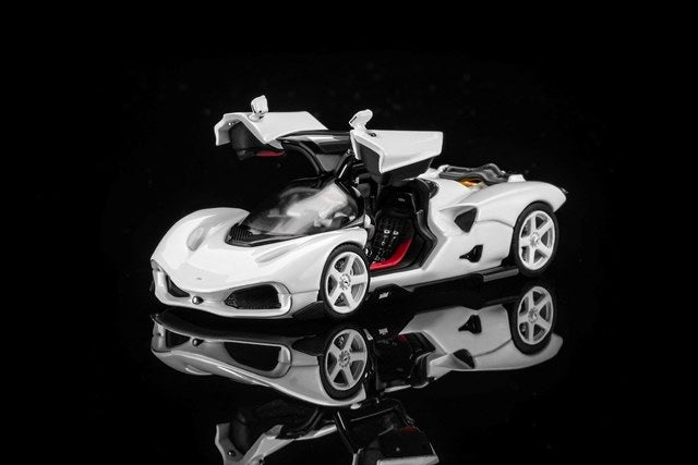 [ Pre-order ] M67002 MOTORHELIX 1:64 Nilu Suzuka White