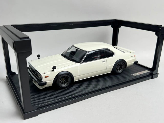 1:18 ignition model IG1080 Nissan Skyline 2000 GT-ES (C210) White