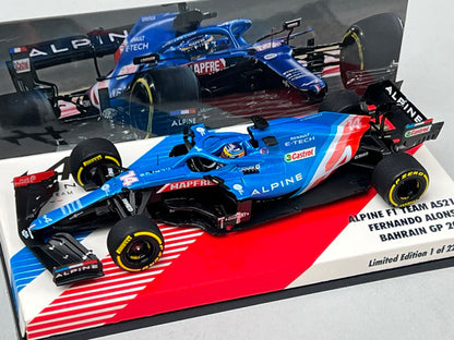 1:43 MINICHAMPS 447210114 Paddock Custom Alpine F1 Team A521 Bahrain GP 2021 #14 F. Alonso